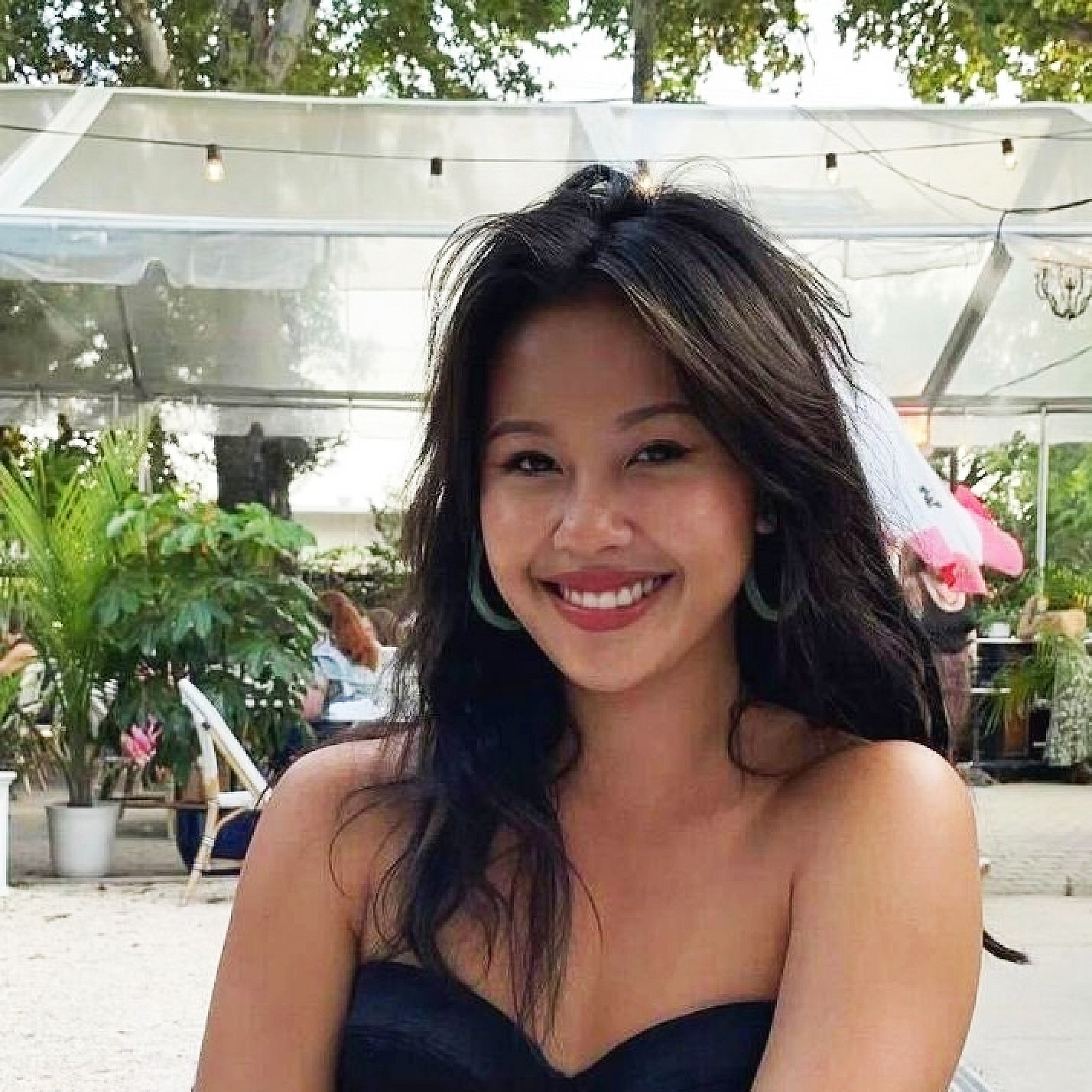 Terry Nguyen Headshot